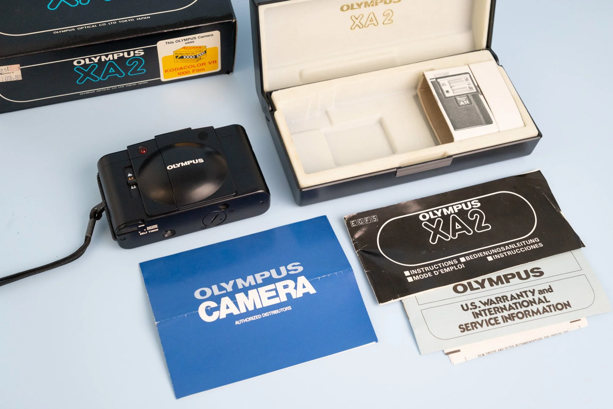 Olympus XA 2 Point and Shoot 35mm Film Camera Complete In Box